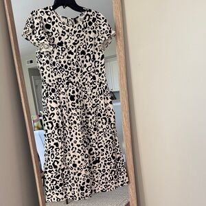 Who What Wear Black and Cream Leopard Midi Dress